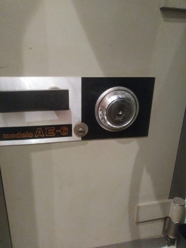 Apertura de cajas fuertes Dueñas