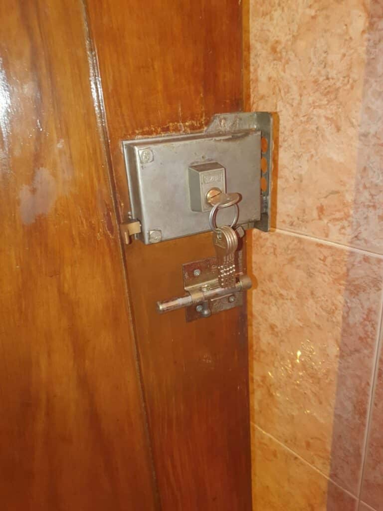 Apertura de puertas Calabazanos