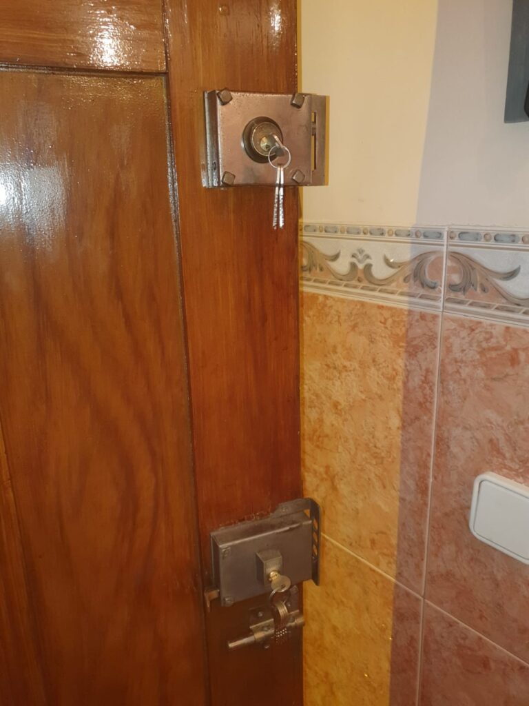 Apertura de puertas Camporredondo