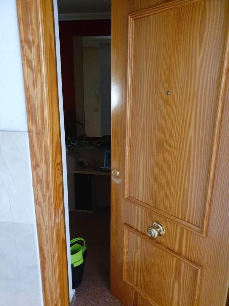 Apertura de puertas Rayaces