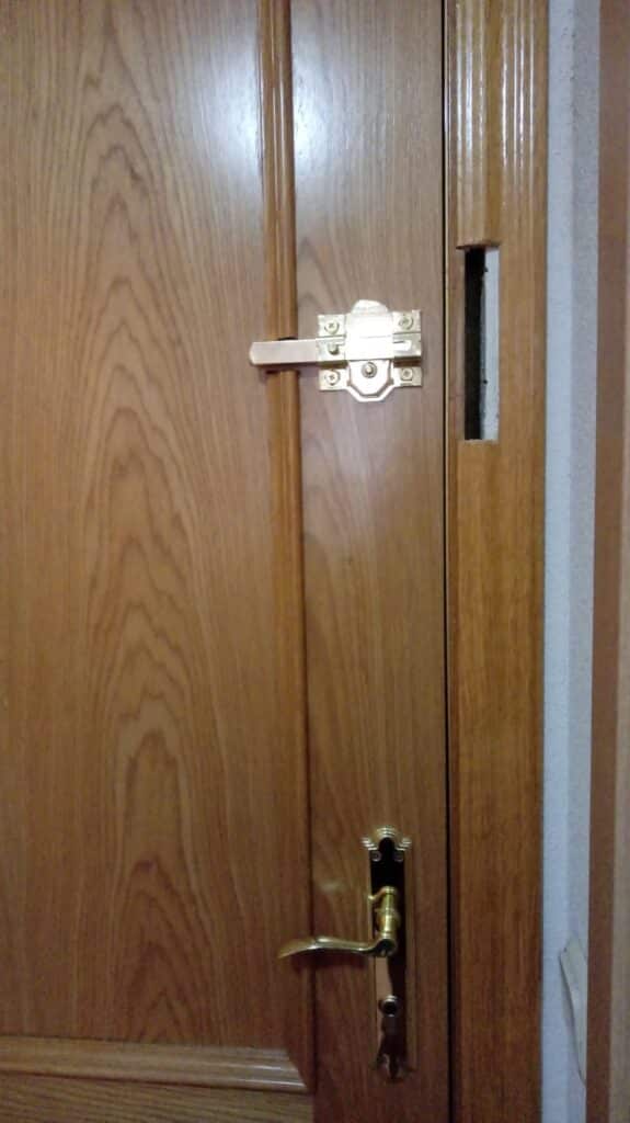 Apertura de puertas Torrecilla de la Abadesa